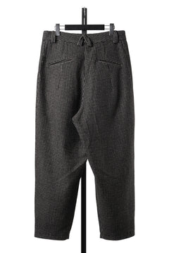 画像をギャラリービューアに読み込む, A TENTATIVE ATELIER exclusive Gale PLEAT WOOLEN PAINTER'S PANTS (DARK BROWN)