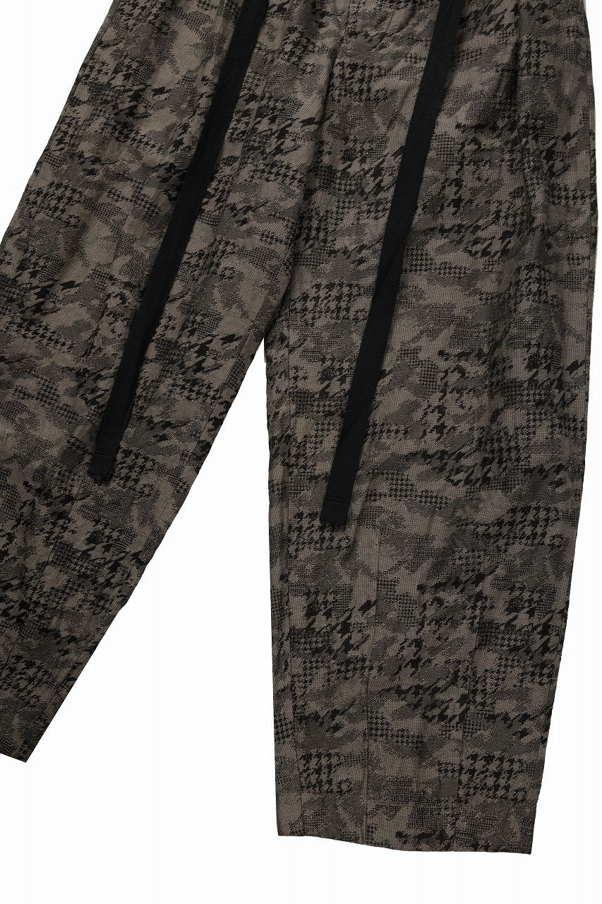 画像をギャラリービューアに読み込む, KLASICA "OVUM" EGG SHAPE EASY TROUSERS / BACK JACQUARD HOUND TOOTH CAMO (FOREST)