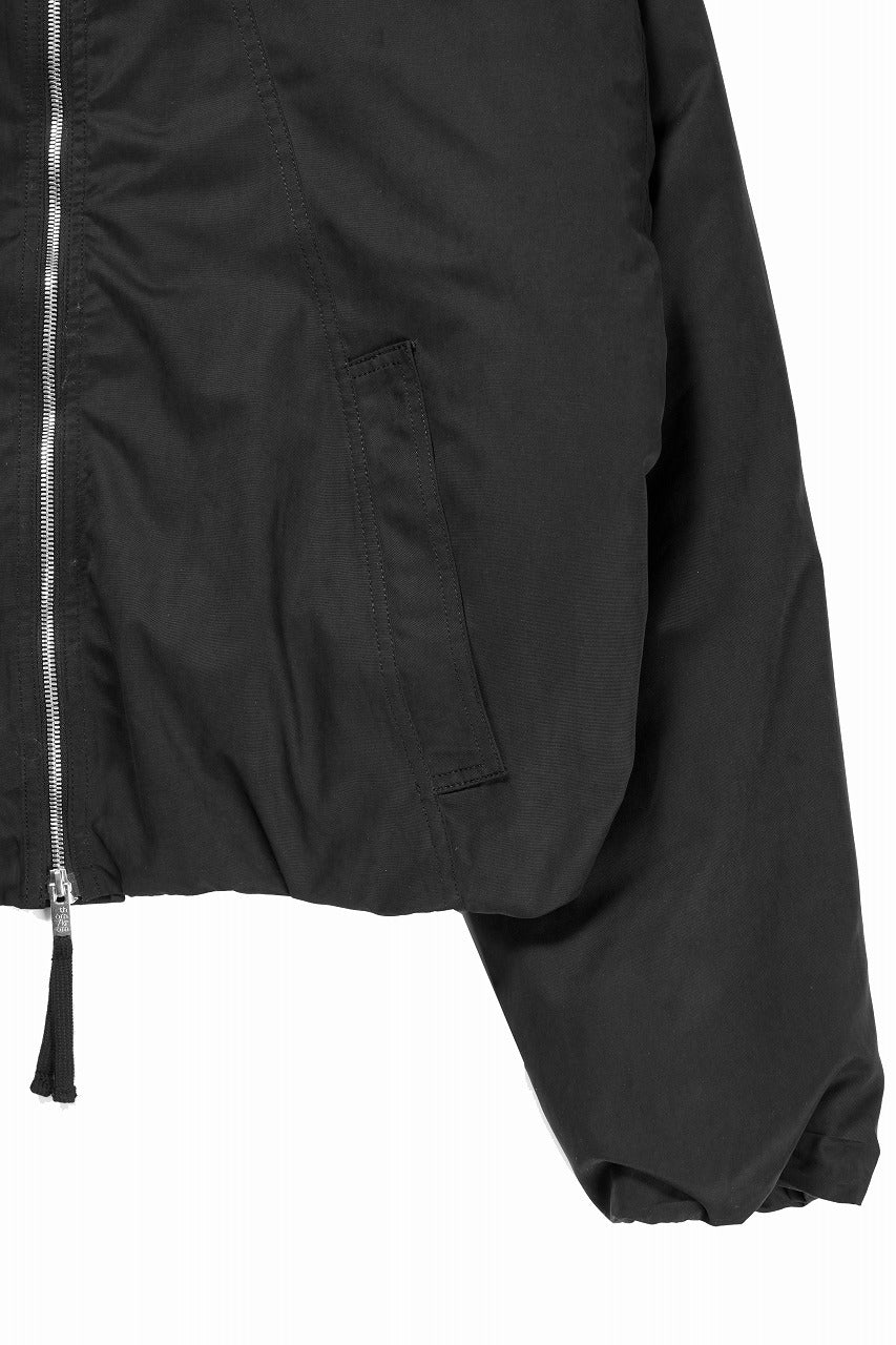 Load image into Gallery viewer, thom/krom HOODIE SHORT JACKET / WARM PADDED (BLACK)