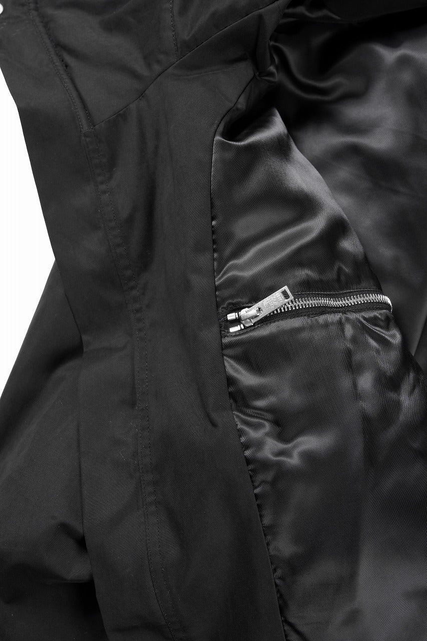 Load image into Gallery viewer, thom/krom HOODIE SHORT JACKET / WARM PADDED (BLACK)