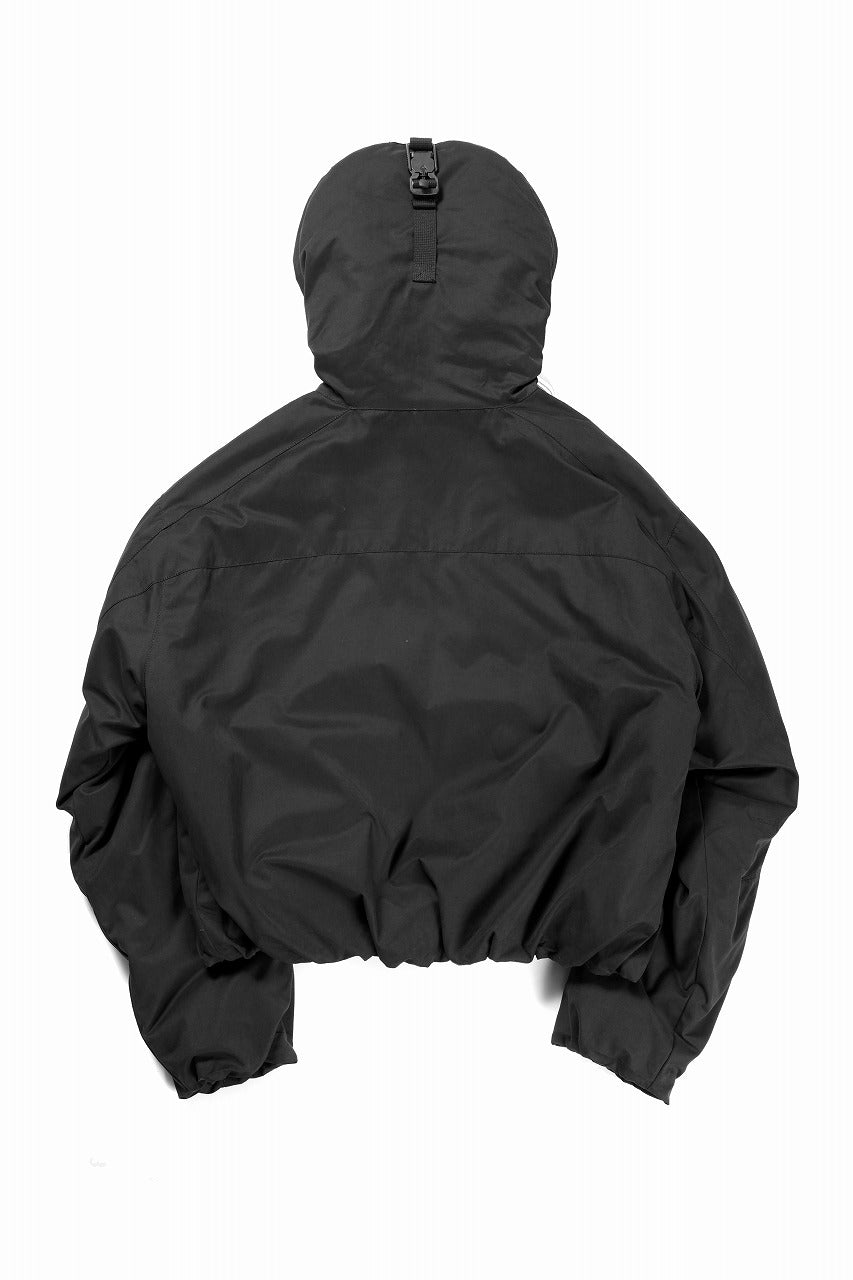 Load image into Gallery viewer, thom/krom HOODIE SHORT JACKET / WARM PADDED (BLACK)
