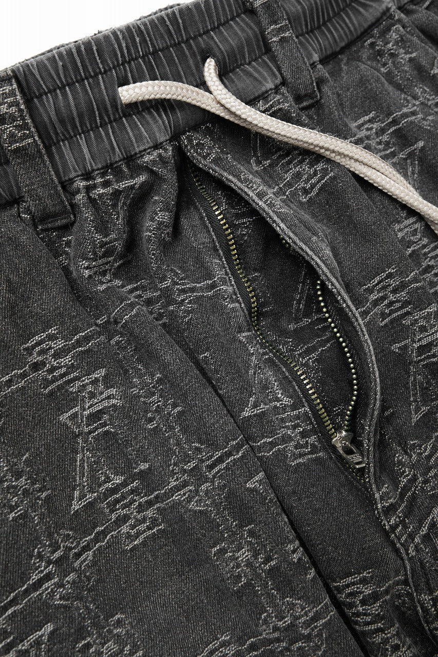 画像をギャラリービューアに読み込む, 【SAMPLE SALE】A.F ARTEFACT TUCK DRAPE FLARE PANTS / JACQUARD DENIM (BLACK)