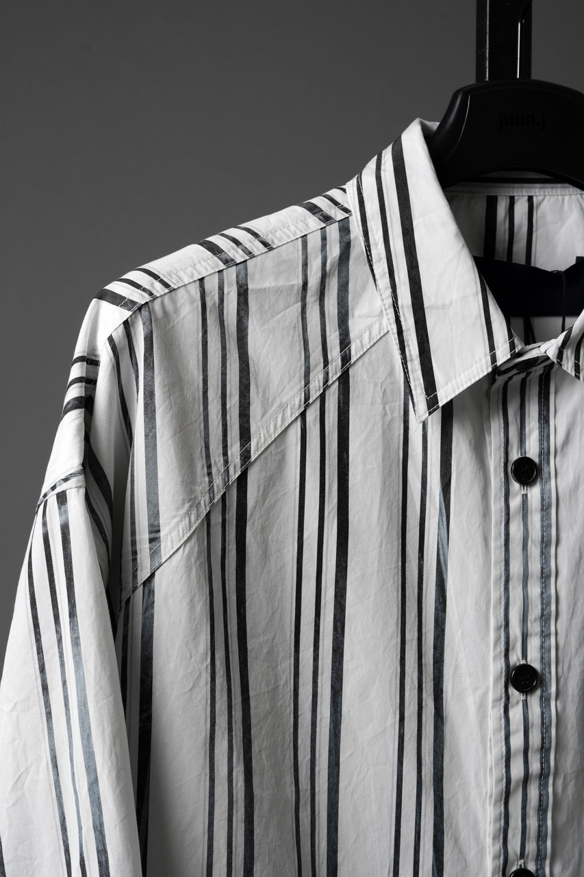 Load image into Gallery viewer, Juun.J Washed Black &amp; White Stripe Over Fit Shirt (WHITE)