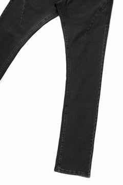 画像をギャラリービューアに読み込む, 【SAMPLE SALE】A.F ARTEFACT RELAXED SKINNY DENIM PANTS (BLACK)