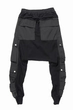 画像をギャラリービューアに読み込む, 【SAMPLE SALE】A.F ARTEFACT MILITARY SARROUEL PANTS / COTTON SWEAT + TECH-SMOOTH (BLACK)