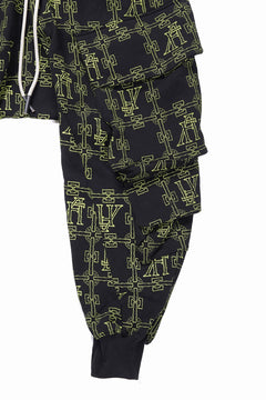 画像をギャラリービューアに読み込む, 【SAMPLE SALE】A.F ARTEFACT MILITARY SARROUEL PANTS / MONOGRAM PRINT (BLACK x GREEN)