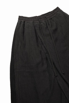 画像をギャラリービューアに読み込む, 【SAMPLE SALE】A.F ARTEFACT WRAP SKIRT LAYERED PANTS / LINEN &amp; KNIT (BLACK)
