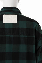 画像をギャラリービューアに読み込む, 【SAMPLE SALE】A.F ARTEFACT GRUNGE SHIRT-COAT / CHECK FLANNEL (GREEN×BLACK)