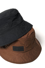Load image into Gallery viewer, Ten c HAT / CAPPELLO A SECCHIO (NERO)