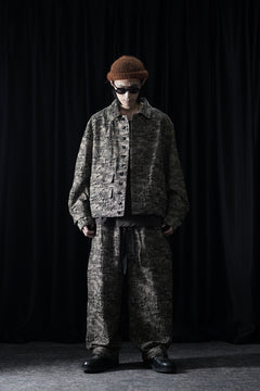 画像をギャラリービューアに読み込む, KLASICA "IRWELL" CURVED ARM BUTTON BLOUSON / BACK JACQUARD HOUND TOOTH CAMO (FOREST)