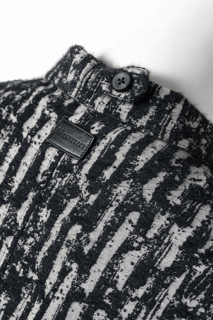 A.F ARTEFACT SNAPPED SHIRT WITH HEM BAND / JACGUARD BLURRED STRIPE (BLACK x WHITE)