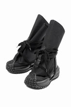 Load image into Gallery viewer, beauty : beast x MAGARIMONO CANVAS SACK BOOTS (BLACK)