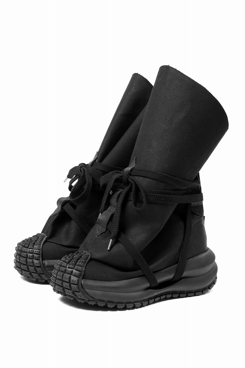 Load image into Gallery viewer, beauty : beast x MAGARIMONO CANVAS SACK BOOTS (BLACK)