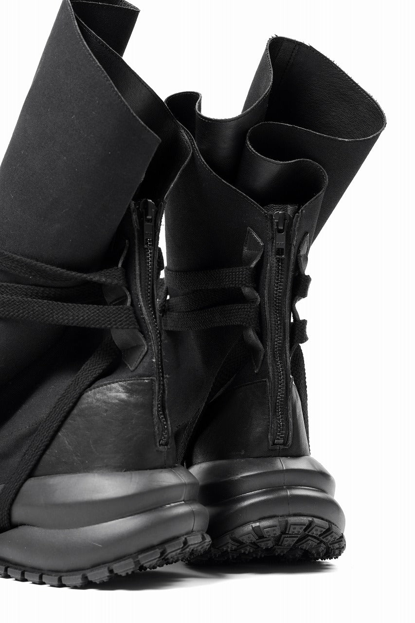 Load image into Gallery viewer, beauty : beast x MAGARIMONO CANVAS SACK BOOTS (BLACK)