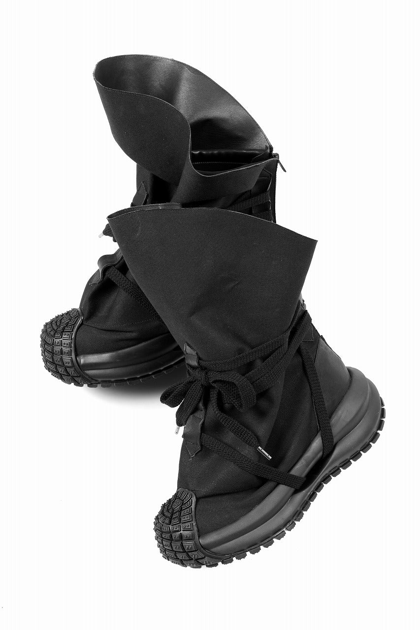 Load image into Gallery viewer, beauty : beast x MAGARIMONO CANVAS SACK BOOTS (BLACK)