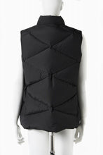 画像をギャラリービューアに読み込む, F/CE. DIA-STITCH DOWN VEST (BLACK)