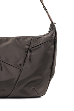 Load image into Gallery viewer, F/CE. 420 re/cor 2WAY SHOULDER TOTE 2.0 (BROWN)