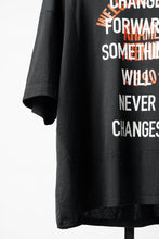 Load image into Gallery viewer, CHANGES exclusive VINTAGE REMAKE SHORT SLEEVE TEE (BLACK #B)