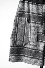 Load image into Gallery viewer, CHANGES x LOOM exclusive REMAKE SHORTS / VINTAGE MEXICAN SURF RUG (MULTI #D)