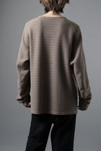 Load image into Gallery viewer, OPPOSE DUALITY ERGONOMIC LS T-SHIRTS / RUSSELL KNIT JERSEY (BEIGE)