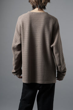 Load image into Gallery viewer, OPPOSE DUALITY ERGONOMIC LS T-SHIRTS / RUSSELL KNIT JERSEY (BEIGE)