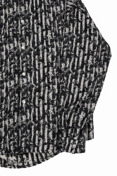 画像をギャラリービューアに読み込む, A.F ARTEFACT SNAPPED COCOON SHIRT / JACGUARD BLURRED STRIPE (BLACK x WHITE)