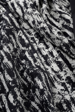 画像をギャラリービューアに読み込む, A.F ARTEFACT SNAPPED COCOON SHIRT / JACGUARD BLURRED STRIPE (BLACK x WHITE)