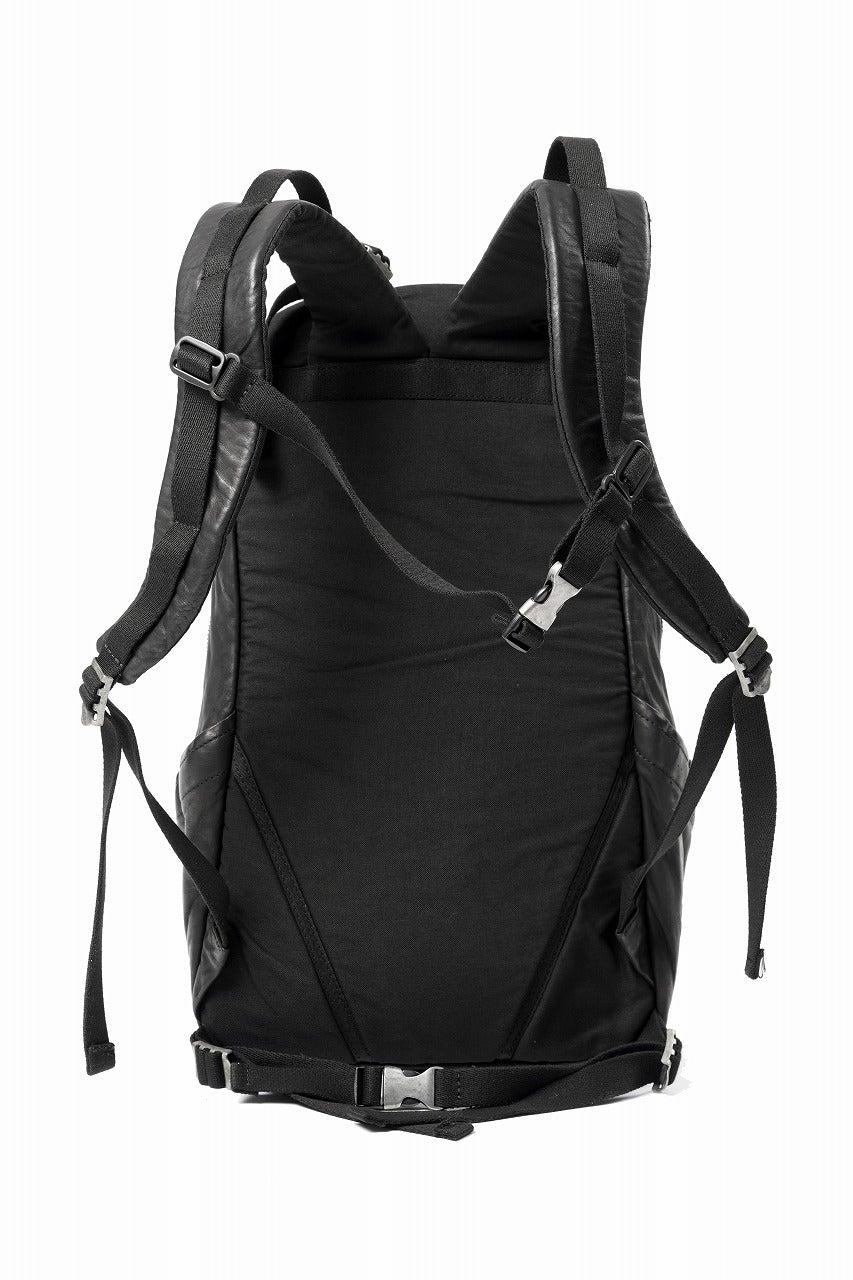Load image into Gallery viewer, ISAMU KATAYAMA BACKLASH ITALY SHOULDER GARMENT-DYED BACKPACK (BLACK)