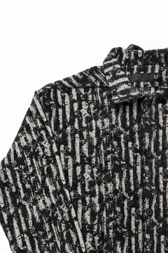 画像をギャラリービューアに読み込む, A.F ARTEFACT SNAPPED SHIRT WITH HEM BAND / JACGUARD BLURRED STRIPE (BLACK x WHITE)