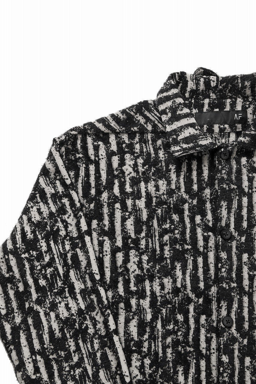 画像をギャラリービューアに読み込む, A.F ARTEFACT SNAPPED SHIRT WITH HEM BAND / JACGUARD BLURRED STRIPE (BLACK x WHITE)