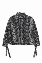 画像をギャラリービューアに読み込む, A.F ARTEFACT SNAPPED SHIRT WITH HEM BAND / JACGUARD BLURRED STRIPE (BLACK x WHITE)