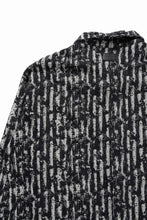 画像をギャラリービューアに読み込む, A.F ARTEFACT SNAPPED SHIRT WITH HEM BAND / JACGUARD BLURRED STRIPE (BLACK x WHITE)