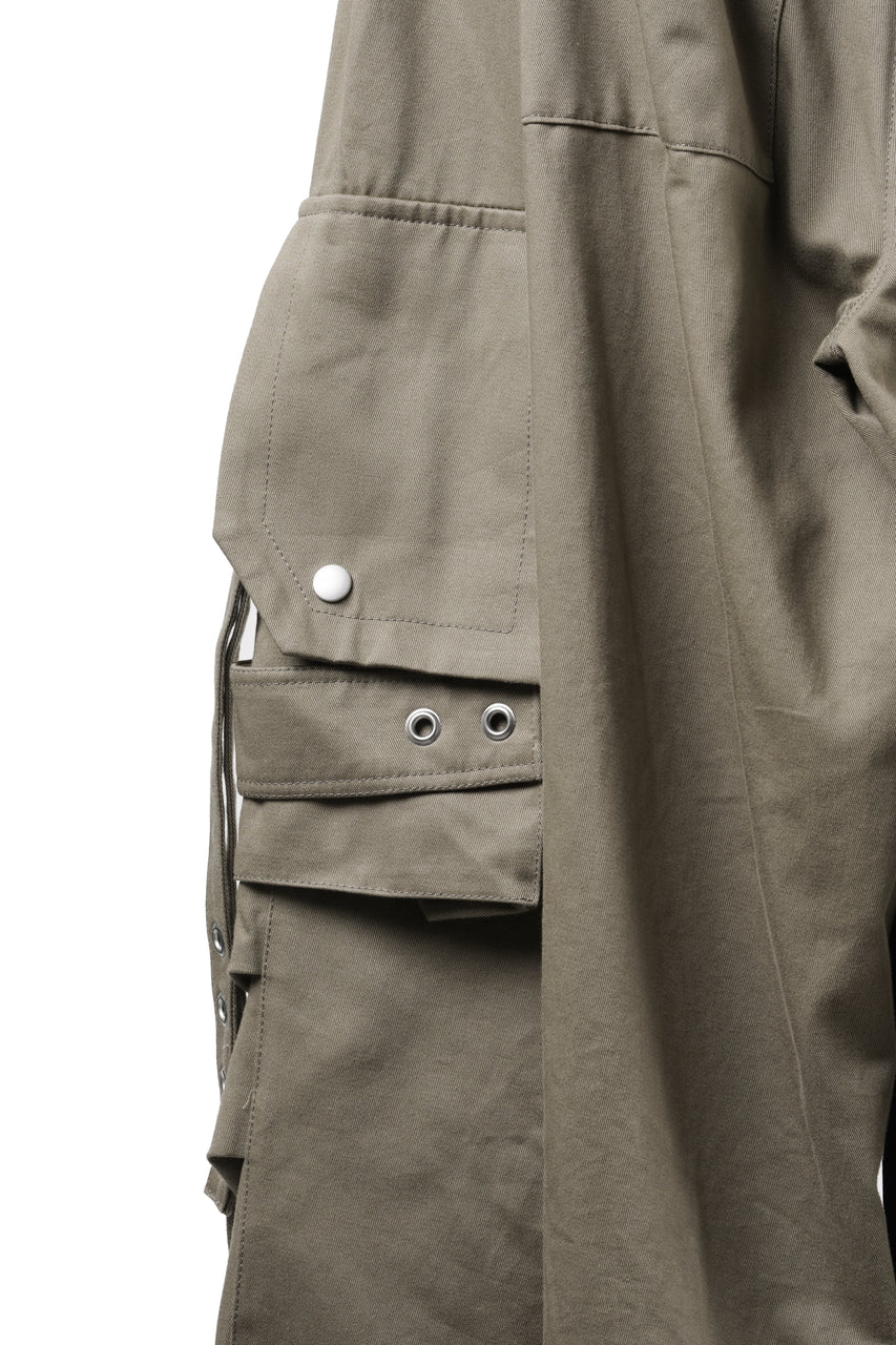 Load image into Gallery viewer, 【SAMPLE】A.F ARTEFACT TWILL CARGO  WIDE PANTS (BEIGE)
