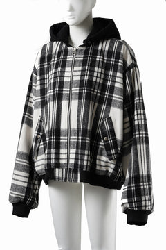 Load image into Gallery viewer, 【SAMPLE SALE】A.F ARTEFACT WOOL PLAID BOMBER JACKET (BLACK×WHITE)