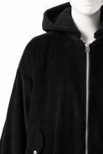 Load image into Gallery viewer, 【SAMPLE SALE】A.F ARTEFACT HEAVY CORDUROY BOMBER JACKET (BLACK)
