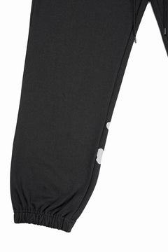 画像をギャラリービューアに読み込む, mastermind JAPAN x Dickies SWEAT PANTS (BLACK)