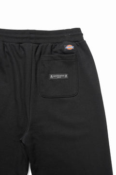 画像をギャラリービューアに読み込む, mastermind JAPAN x Dickies SWEAT PANTS (BLACK)