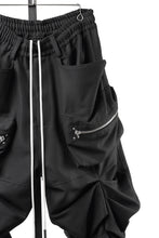 画像をギャラリービューアに読み込む, 【SAMPLE】A.F ARTEFACT MONSTER TUCK SHORTS / DENSE DRAPE TWILL (BLACK)