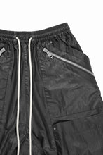 画像をギャラリービューアに読み込む, A.F ARTEFACT COATING CARGO SHORTS (BLACK)
