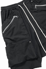 画像をギャラリービューアに読み込む, A.F ARTEFACT CARGO SHORTS / TECH SMOOTH (BLACK)