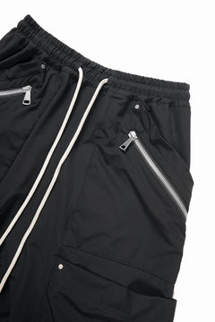 画像をギャラリービューアに読み込む, A.F ARTEFACT CARGO SHORTS / TECH SMOOTH (BLACK)