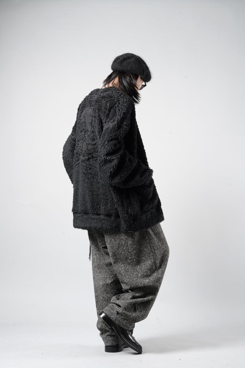 Load image into Gallery viewer, MASTERMIND WORLD SHAGGY CARDIGAN (BLACK)