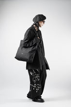 Load image into Gallery viewer, Y-3 Yohji Yamamoto CHITO GRAPHIC WIDE WOOL PANTS (BLACK)