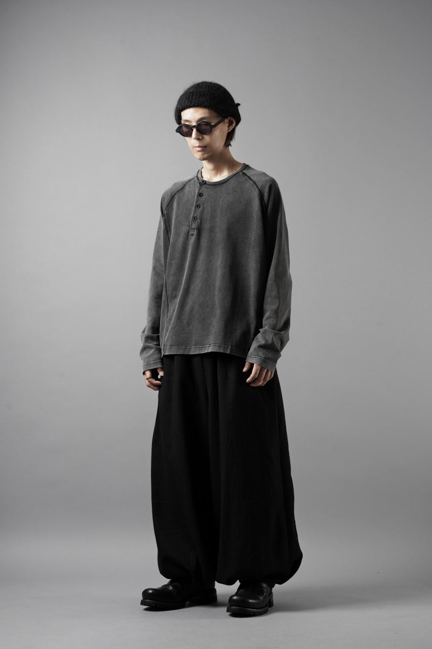 Load image into Gallery viewer, Professor.E FADED HENLEY L/S TEE (BLACK)