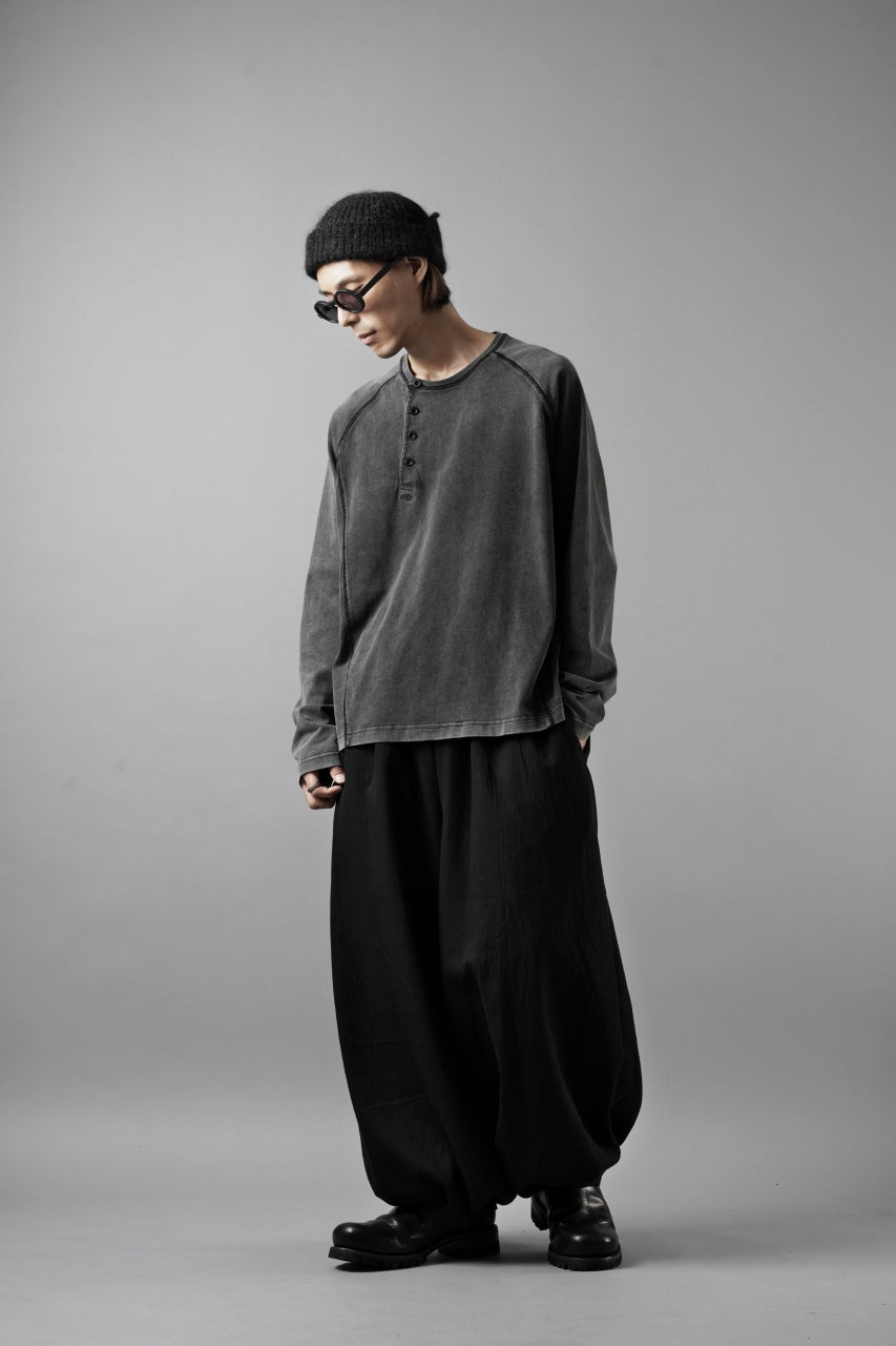 Load image into Gallery viewer, Professor.E FADED HENLEY L/S TEE (BLACK)