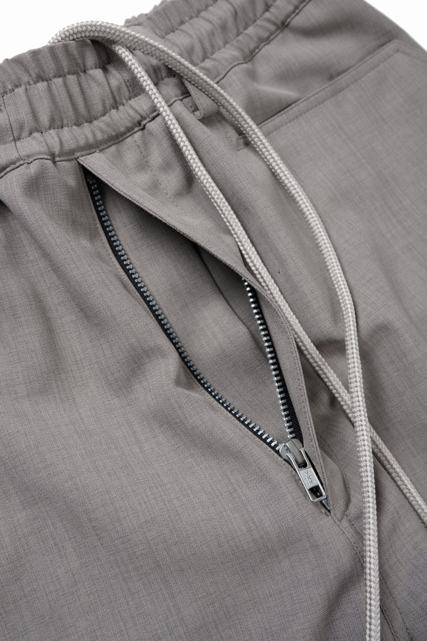 Load image into Gallery viewer, A.F ARTEFACT CARGO WIDE PANTS / PLAIN WEAVE (GREY)