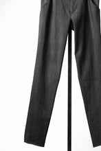 画像をギャラリービューアに読み込む, m.a+ 6 pocket tight pants / P1330 / MJP1 (CARBON)