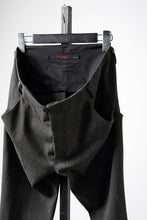 画像をギャラリービューアに読み込む, m.a+ 6 pocket tight pants / P1330 / MJP1 (CARBON)