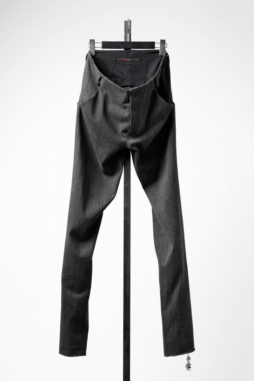 画像をギャラリービューアに読み込む, m.a+ 6 pocket tight pants / P1330 / MJP1 (CARBON)