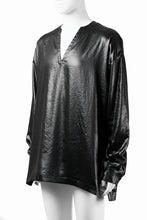 画像をギャラリービューアに読み込む, A.F ARTEFACT COLLARLESS SHIRT TOPS / SOFT SATIN (BLACK)